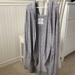Abercrombie Kids (Size 11/12) Hooded Cardigan
